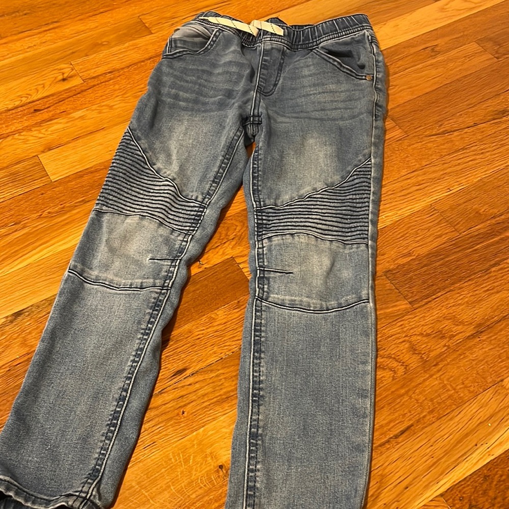 Art class boys skinny jeans